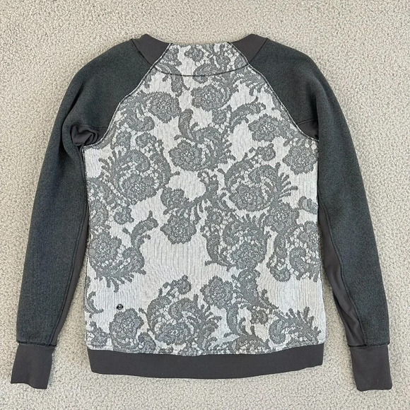 Lululemon Sweatshirt Womens size 6 Fleet Street Heathered Black Floral Sweater - Picture 4 of 16